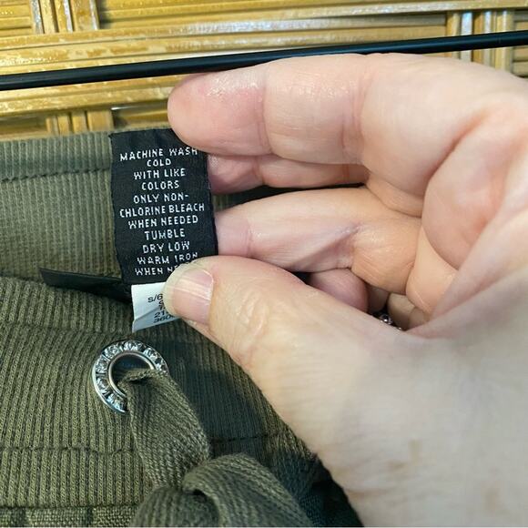 INC International Concepts 100% linen Green Joggers with Elastic Waistband - Picture 4 of 8